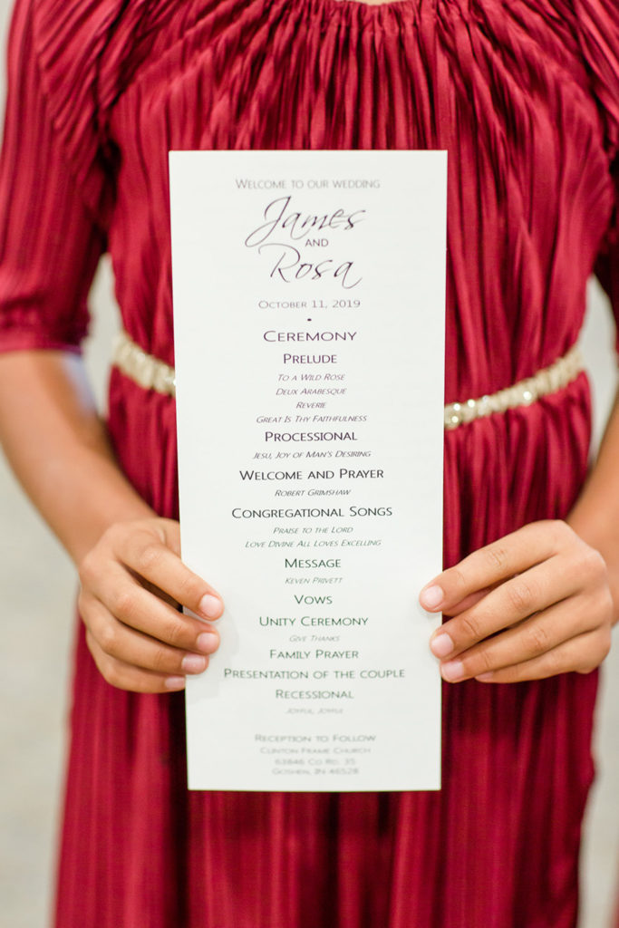 Forest Green and Red Indiana Fall Wedding | Karen Elise Photography
